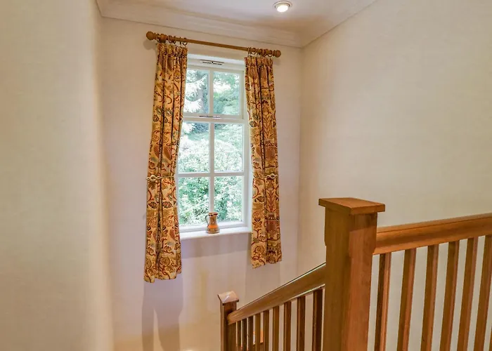 Orchard House Эмблсайд