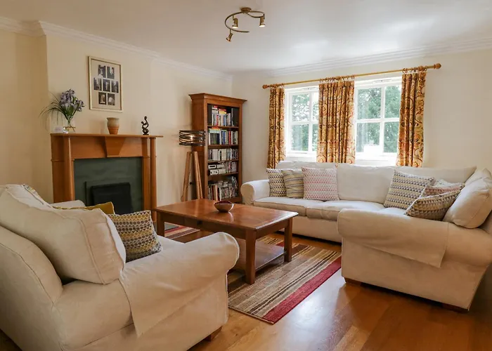 Orchard House Дом отдыха *