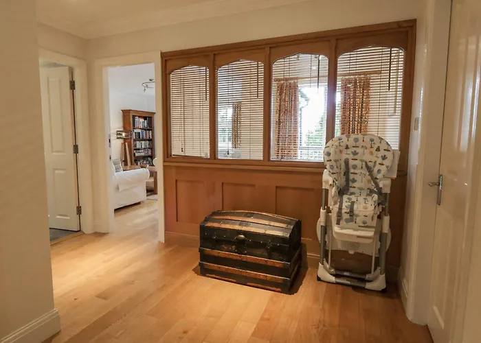 Orchard House Дом отдыха